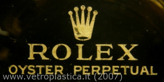 dettaglio scritta "Rolex Oyster Perpatual"